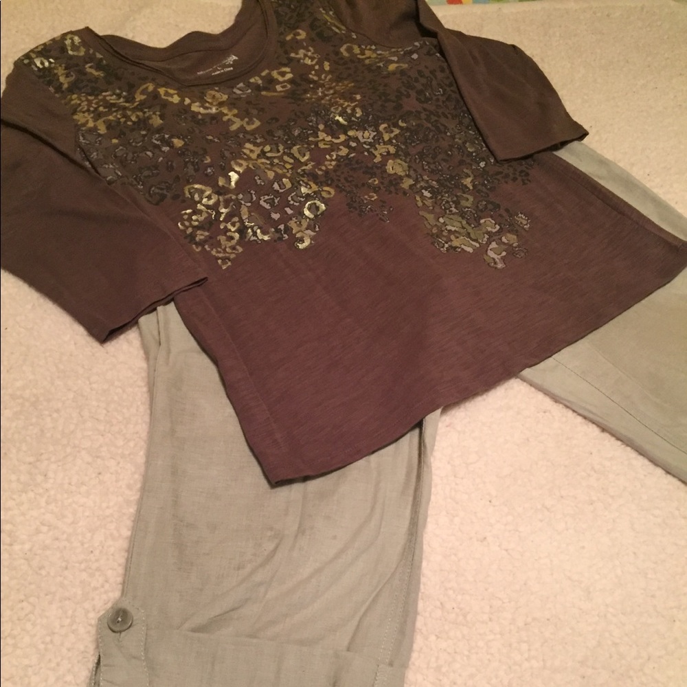 Brown top with metallic cougar print design